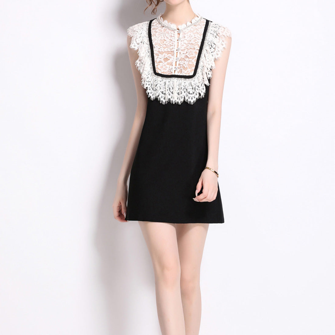 Chic Lace-Trimmed Dress with Sleek Silhouette