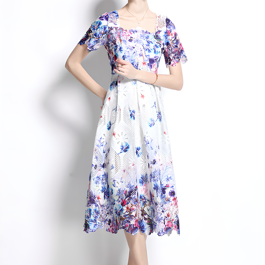 Romantic Floral Dress with Flattering Fit