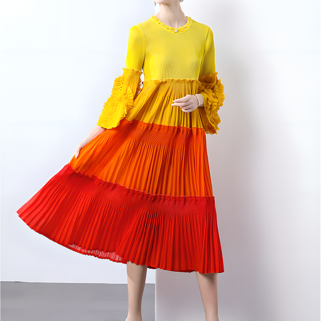 Elegant and Fashionable Pleated Dress with Ruffled Sleeves