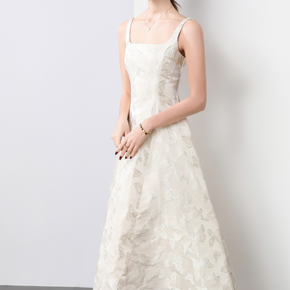 Elegant Sleeveless Jacquard Flared Dress