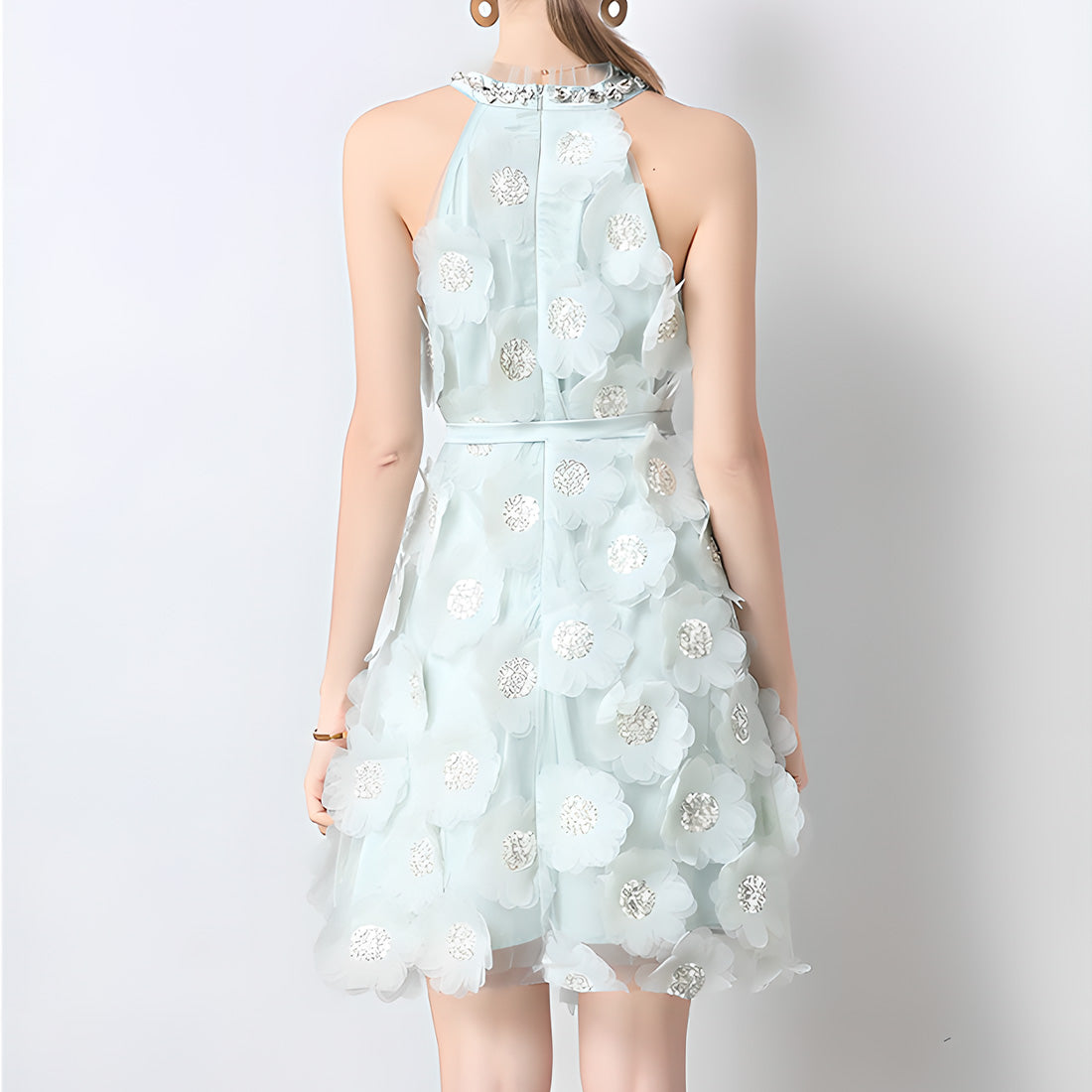 Chic Floral Dress with Delicate Details