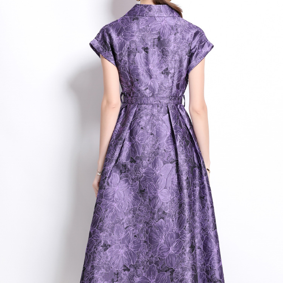 Elegant Floral Jacquard Dress with Belt