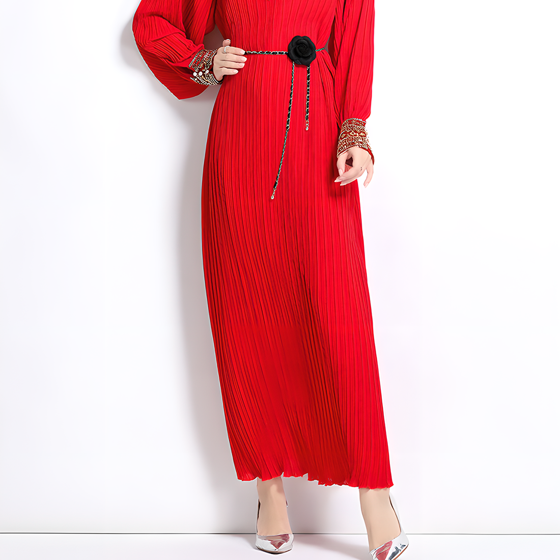 High-End Sequined Gown with Lantern Sleeves