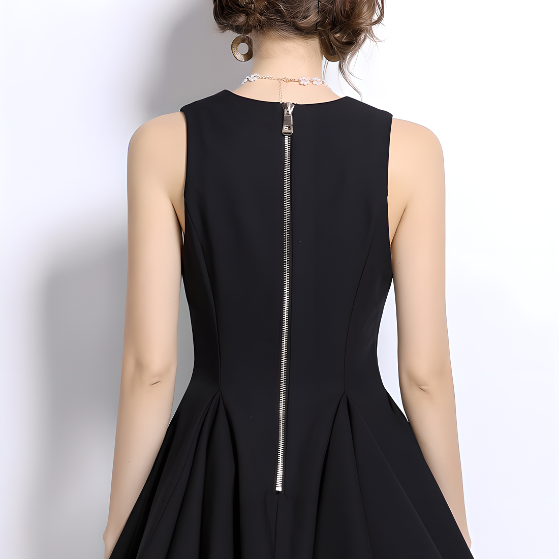 Luxury V-Neck Sleeveless Dress with Gold Buttons