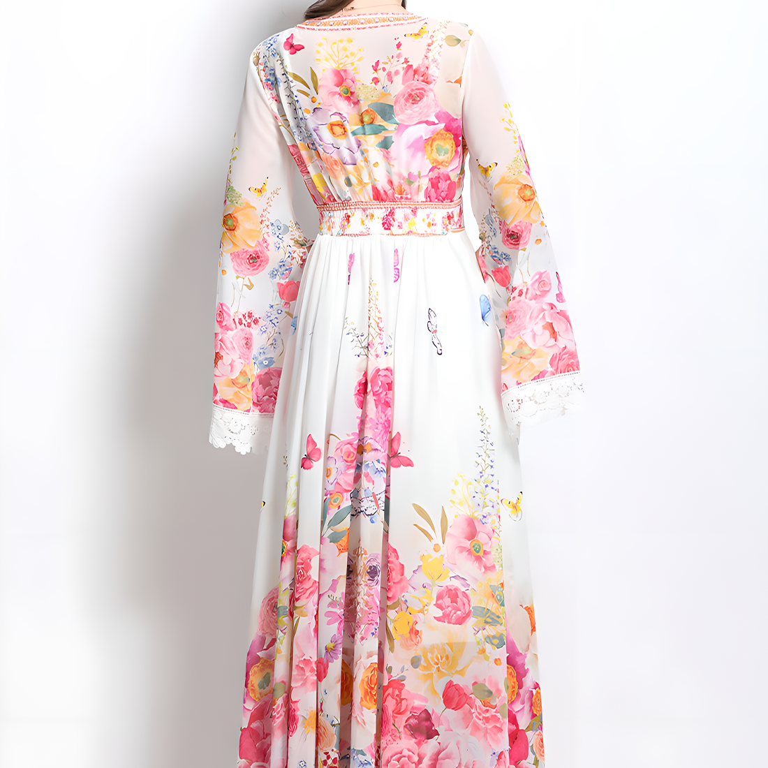 Floral Print Midi Dress with V-Neck and Flared Sleeves