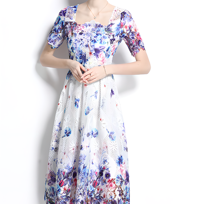 Romantic Floral Dress with Flattering Fit